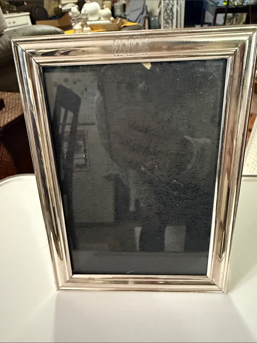Silver Metal Picture Frame - Classic Home
Accents